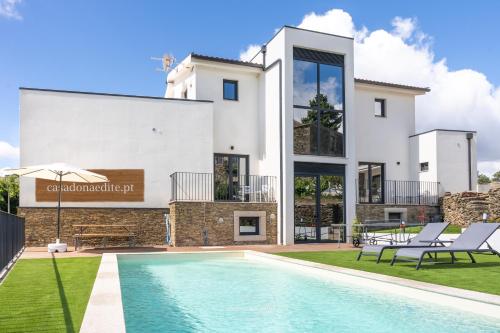 Casa Dona Edite