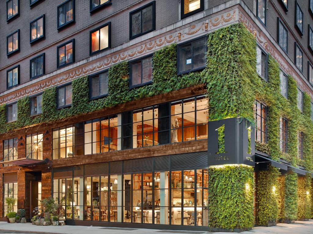 1 Hotel Central Park - New York Hotels with Suites