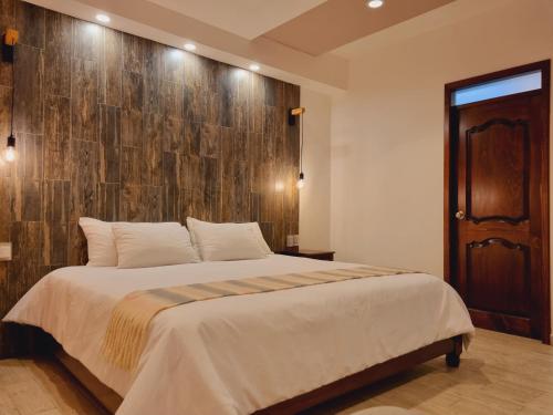 Hotel Barrio Antiguo - Best Parking Hotels in San Cristobal de las Casas