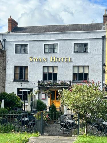 The Swan Hotel, Wells, Somerset - The Coaching Inn Group - Affordable Hotels in Somerset