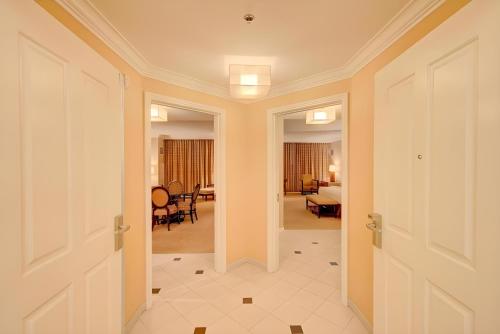 Amalz 2 Bedroom 3 Bathroom Balcony Suite Las Vegas !