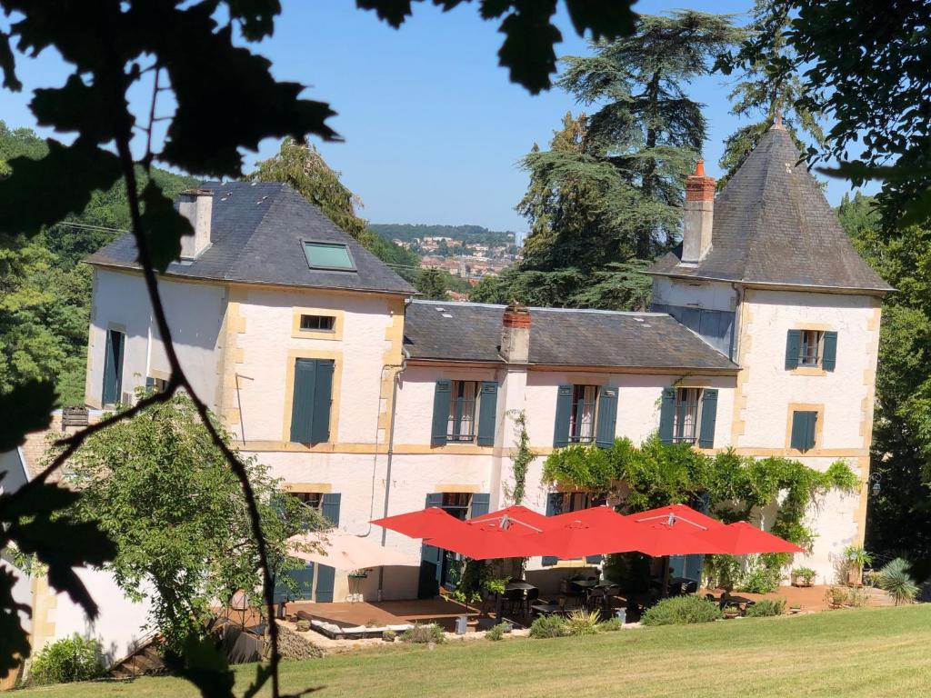 Domaine du Val d'Atur - Grand Perigueux - Best Hotels in Périgueux