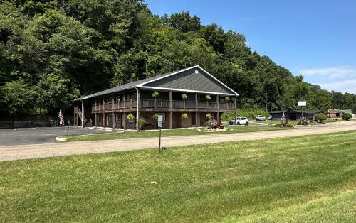 The Roscoe Boutique Motel