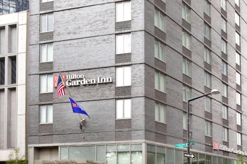 Hilton Garden Inn Long Island City - Best Hotels in Long Island, NY
