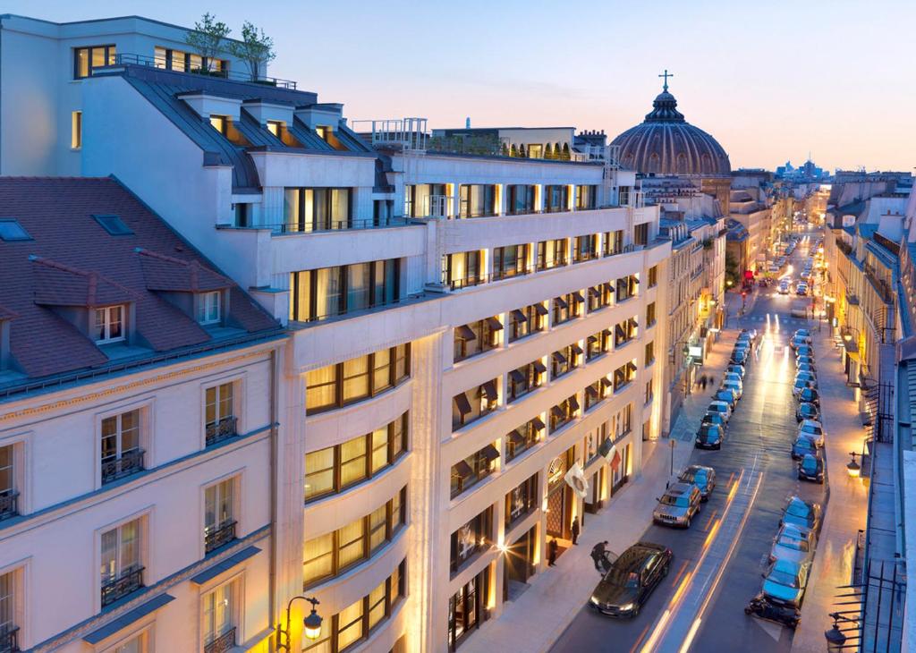 Mandarin Oriental, Paris - Paris Hotels with Parking