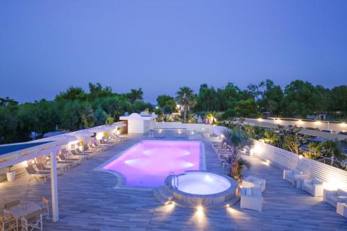 Garden Hotel Ripa - Best Pool Hotels in Rome