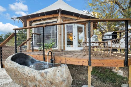 Buckeye Bungalow by Onera