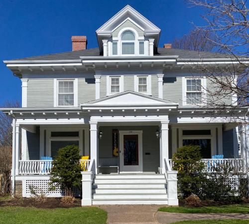 The Boardwalk Inn - Best Hotels in Prince Edward Island