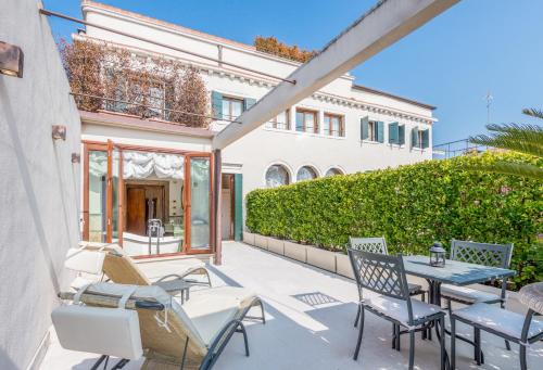 Hotel Ai Cavalieri di Venezia - Best Small Luxury Hotels of the World in Italy
