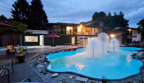 Interurban Suites Hotel - Best Hotels with Free Breakfast in Washington
