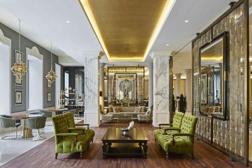TITANIC Gendarmenmarkt Berlin - Best Hotels in Berlin