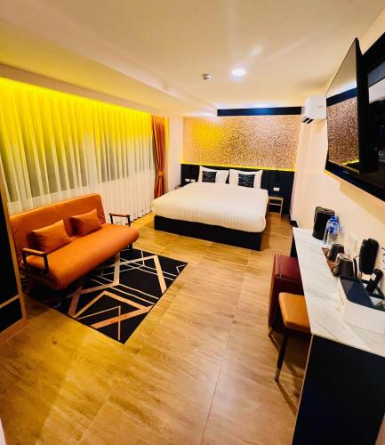 Emiri Hotel - Nana Bangkok - Best Business Hotels in Bangkok