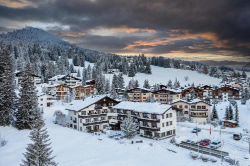 Hotel Seehof direkt am Heidsee - Best Hotels in Lenzerheide