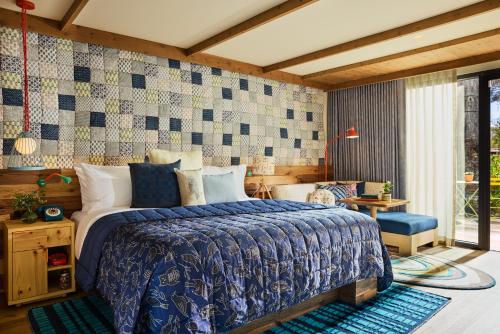 Treehouse Hotel Silicon Valley - Best Pet-Friendly Hotels in San Jose, CA