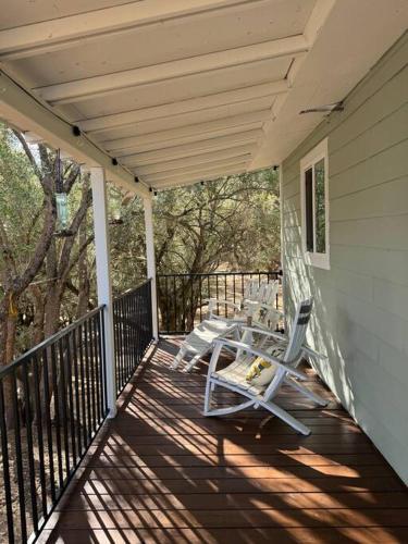 Trees of Heaven - Olive House - Best Hotels in California