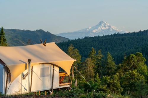 Under Canvas Columbia River Gorge - Best Hotels in Washington State