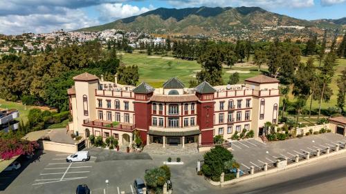 Hotel Tamisa Golf - Best Hotels with Free Breakfast in Marbella