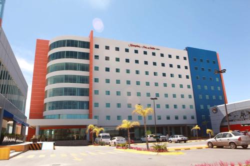 Hampton Inn & Suites by Hilton Aguascalientes Aeropuerto - Best Business Hotels in Aguascalientes