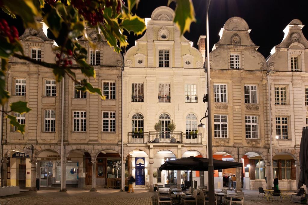 Grand Place Hôtel "Boutique et Appart'hôtel" - Best Hotels in Arras