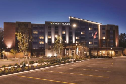Hyatt Place Buffalo/Amherst, NY - Best Hotels with Airport Shuttle Service in Buffalo, NY