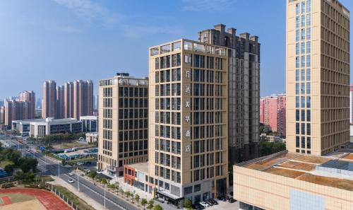 Wanda Moments Nanchang Xihu - Best Family Hotels in China