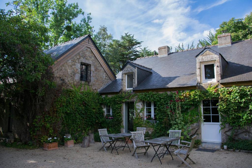 Manoir des Eperviers - Best Hotels in Brittany