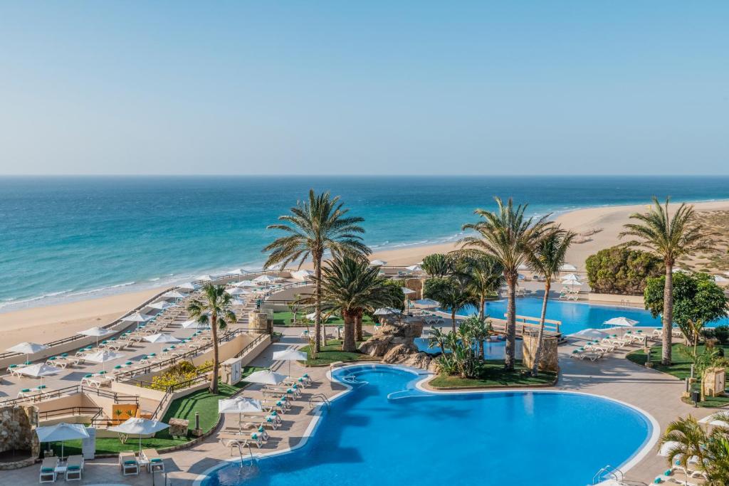 Iberostar Waves Playa Gaviotas All Inclusive - Best Fitness Hotels in Canary Islands