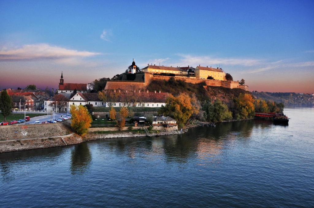 Garni Hotel Leopold I - Best Hotels with Free Breakfast in Serbia