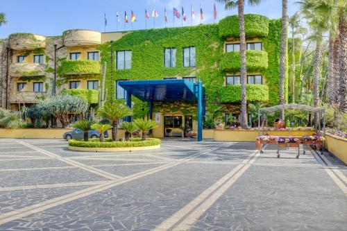 Hotel Caesar Palace - Best Family Hotels in Sicily