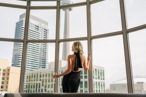 SoHo Residences Toronto - Best Pool Hotels in Toronto