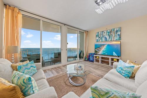 Aqua Paradise Vacation - Best Business Hotels in Panama City Beach, FL