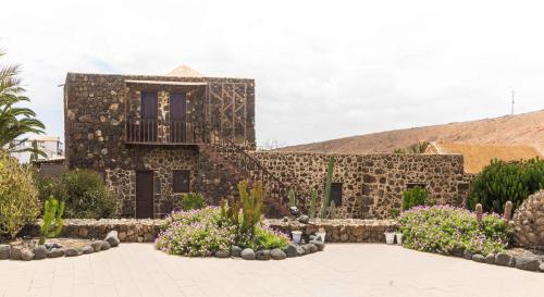 Hotel Rural Restaurante Mahoh - Best Hotels in Fuerteventura