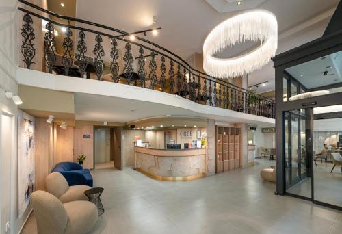CHLOE Hotel Budapest - Best Parking Hotels in Budapest