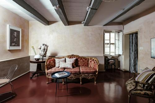 A 400-year-old designer apartment in Valletta - Best Small Hotels in Malta
