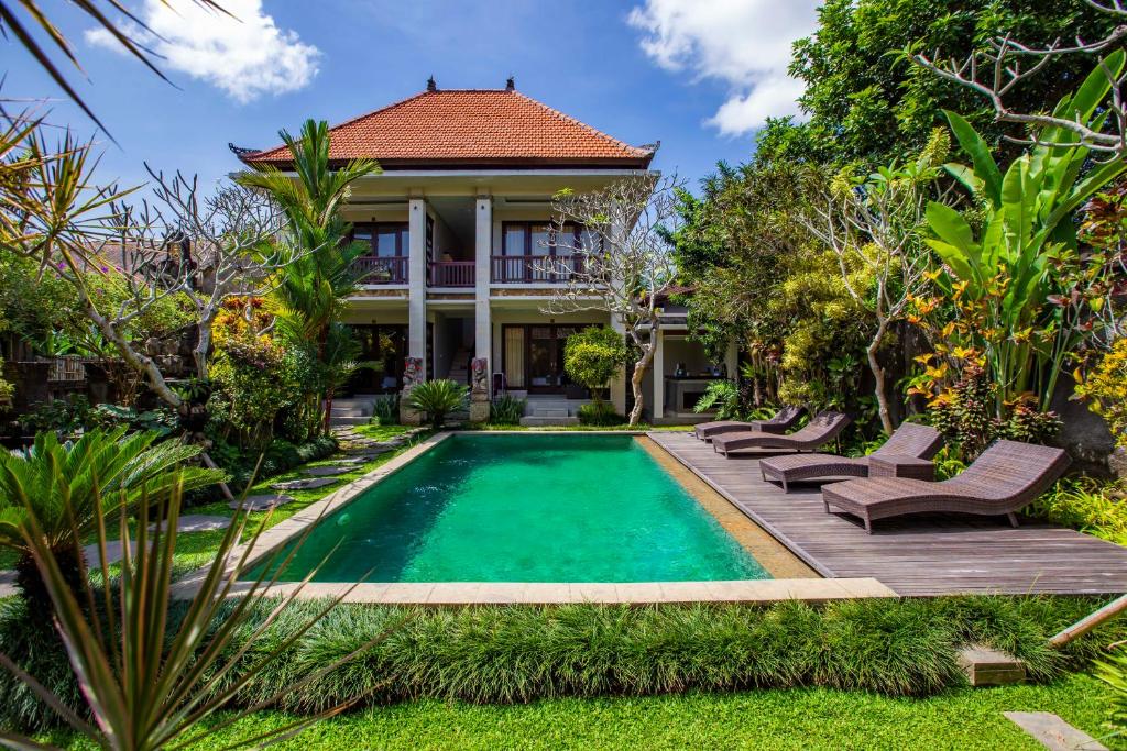Lili Cottage Ubud - Best Hotels with Free Breakfast in Bali