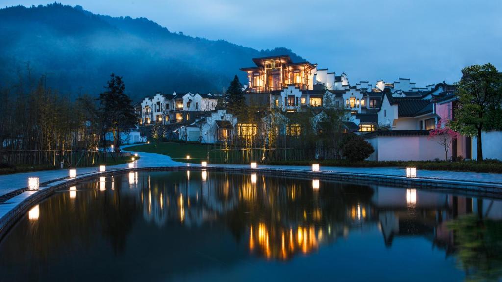 Banyan Tree Huangshan - Best Spa Hotels in China