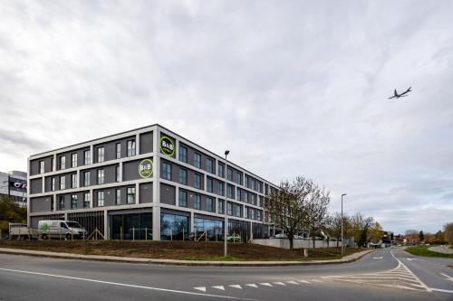 B&B HOTEL Brussels Airport - Best Parking Hotels in Brussels
