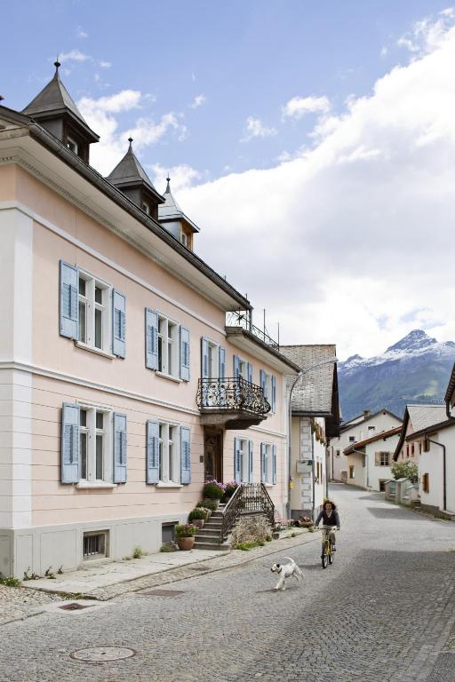Villa Flor - Best Hotels in Zuoz
