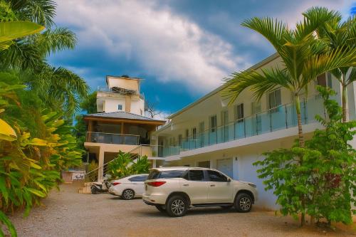 Hotel Relax Las Terrenas - Best Pool Hotels in Dominican Republic