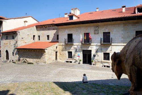 Parador de Santillana Gil Blas - Best Hotels in Cantabria