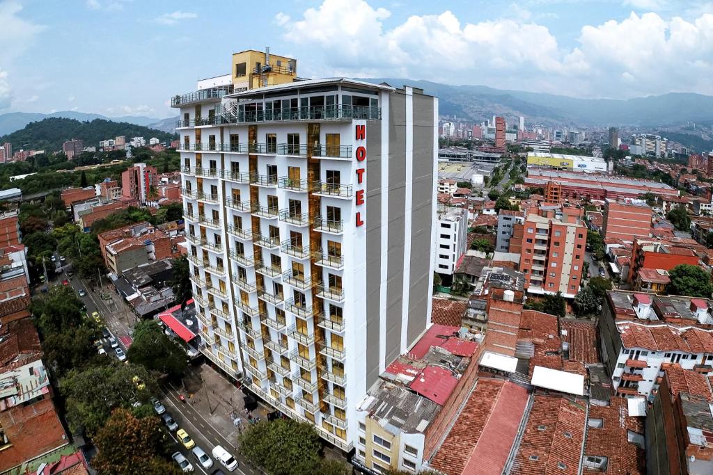 Hotel Dorado La 70 - Best Hotels with Free Breakfast in Colombia