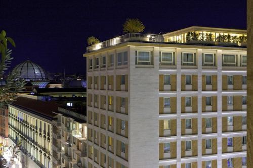 Renaissance Naples Hotel Mediterraneo - Best Business Hotels in Naples, Italy