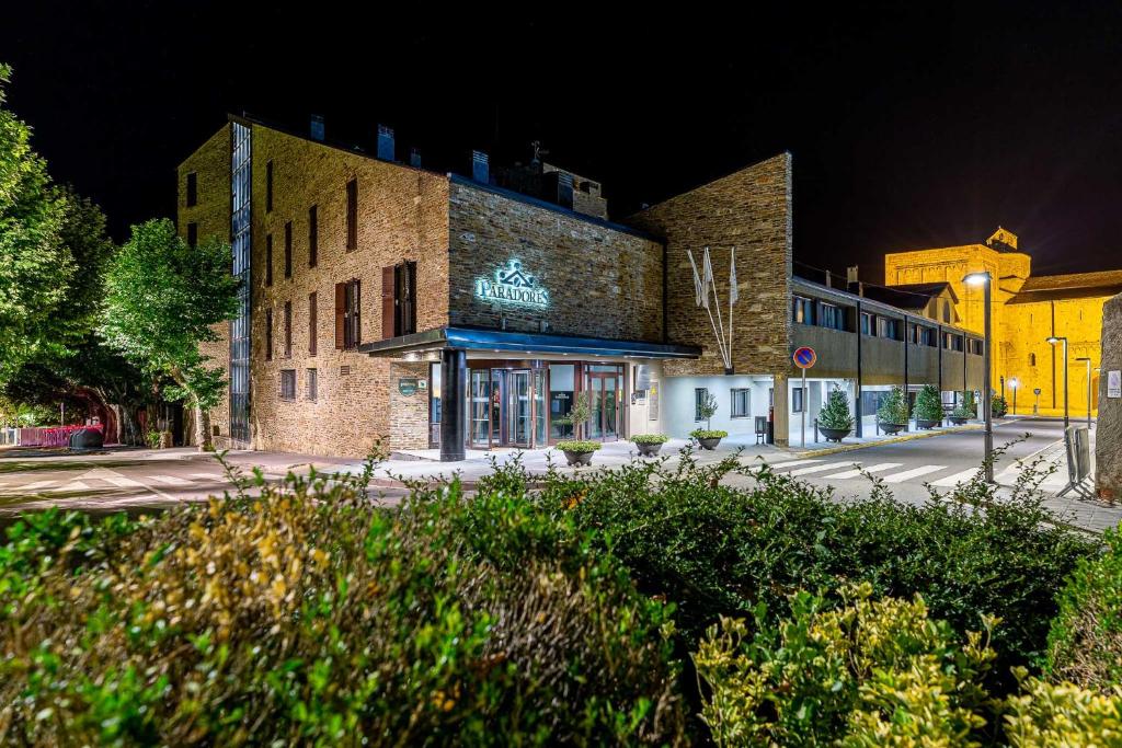 Parador De La Seu D'urgell - Best Hotels in the Pyrenees