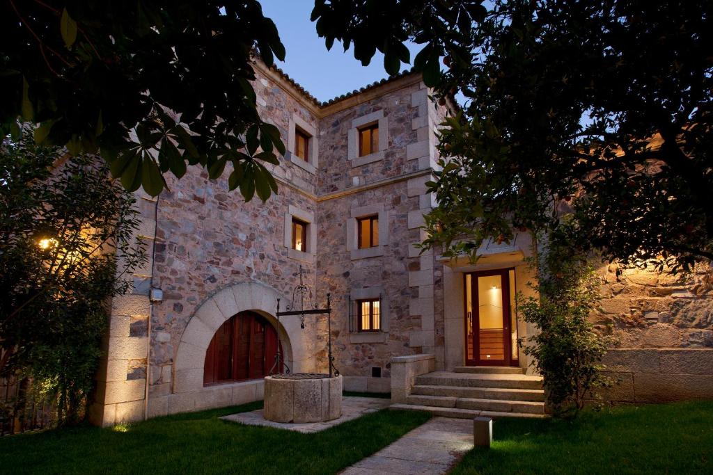 Parador de Caceres - Best Hotels in Extremadura