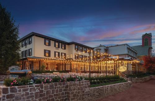 Logan Inn - Best Hotels in New Hope