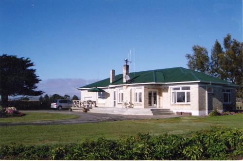 Miranda Homestead B&B - Best Golf Hotels in New Zealand