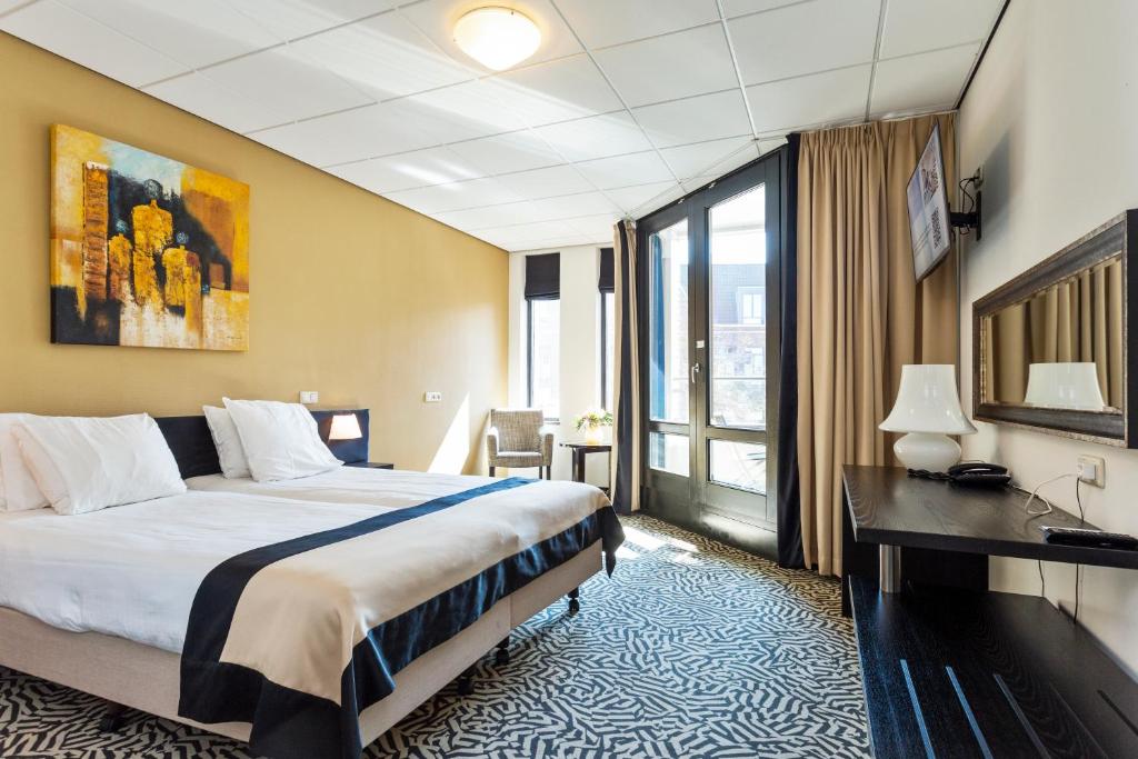 Hotel De Schout - Best Hotels with Free Breakfast in Netherlands