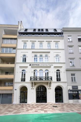 Hotel Karol - Best Spa Hotels in Vienna