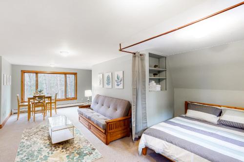 Edson Hill Getaway #4 - Best Parking Hotels in Stowe, VT
