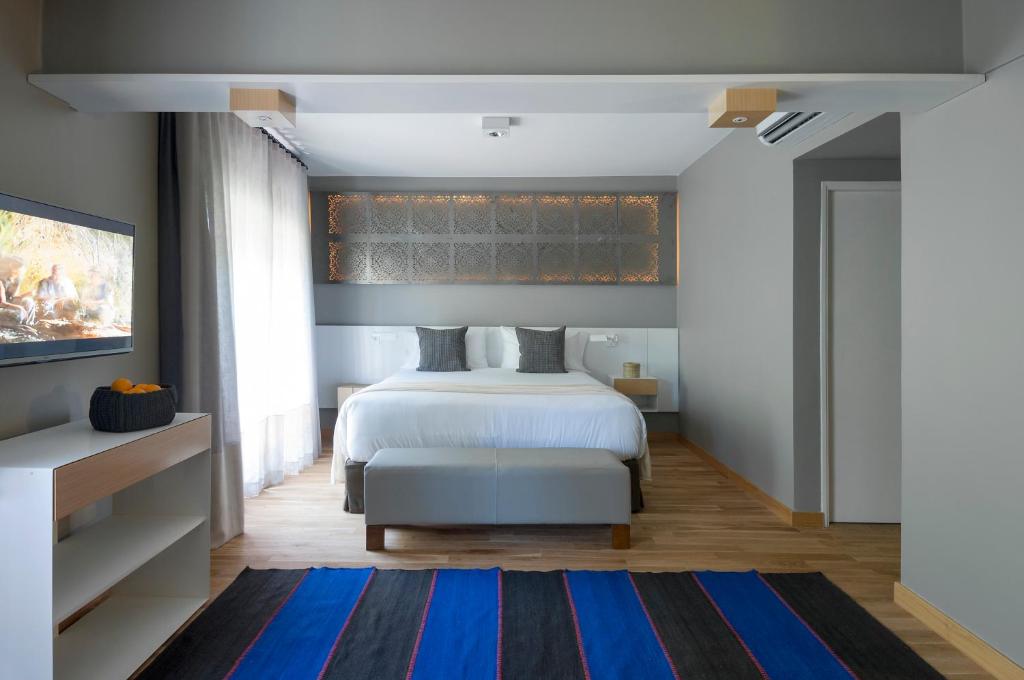 Hotel Arenales - Best Hotels in Buenos Aires